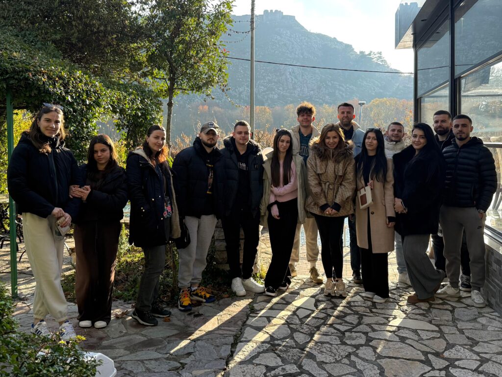 Giornata di Teambuilding a Vermosh – Promarketing — photo 1